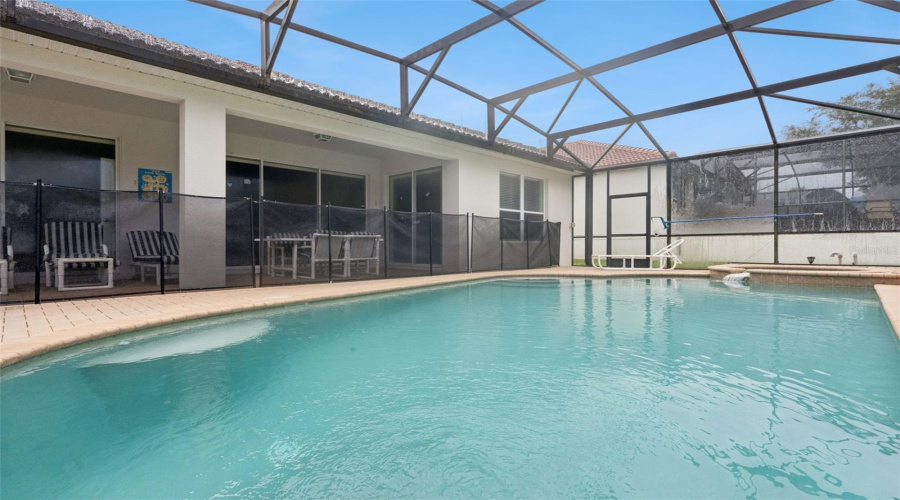 Kissimmee, Florida 34747, 4 Bedroom Bedrooms, ,4 Bathroombathrooms,Residential,For Sale,Teascone,0,Mfrs5156805