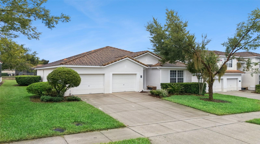 Kissimmee, Florida 34747, 4 Bedroom Bedrooms, ,4 Bathroombathrooms,Residential,For Sale,Teascone,0,Mfrs5156805