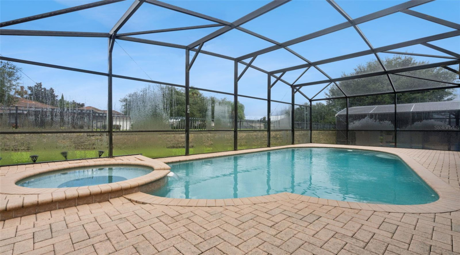 Kissimmee, Florida 34747, 4 Bedroom Bedrooms, ,4 Bathroombathrooms,Residential,For Sale,Teascone,0,Mfrs5156805