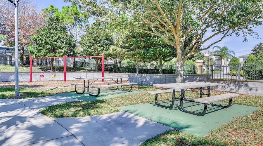 Kissimmee, Florida 34747, 4 Bedroom Bedrooms, ,4 Bathroombathrooms,Residential,For Sale,Teascone,0,Mfrs5156805