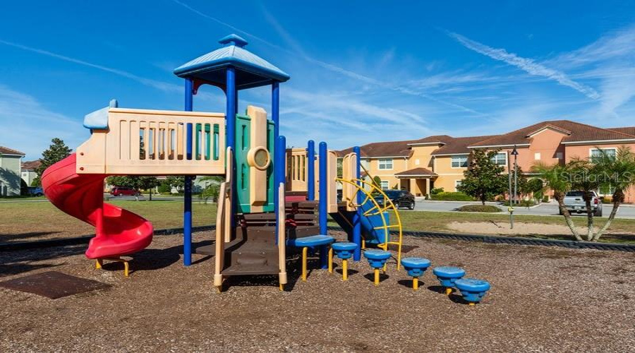 Kissimmee, Florida 34747, 5 Bedroom Bedrooms, ,4 Bathroombathrooms,Residential,For Sale,Cuban Palm,0,Mfro6438831