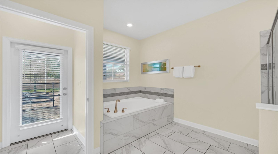 Davenport, Florida 33896, 8 Bedroom Bedrooms, ,5 Bathroombathrooms,Residential,For Sale,Moon Valley,0,Mfro6438766