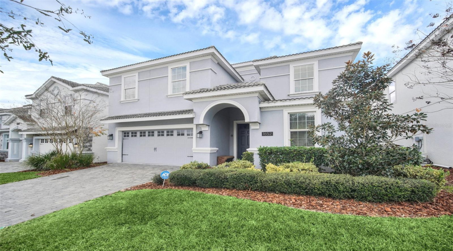 Davenport, Florida 33896, 8 Bedroom Bedrooms, ,5 Bathroombathrooms,Residential,For Sale,Moon Valley,0,Mfro6438766