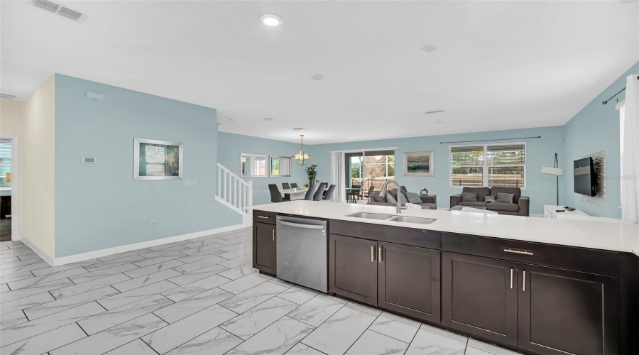Davenport, Florida 33896, 8 Bedroom Bedrooms, ,5 Bathroombathrooms,Residential,For Sale,Moon Valley,0,Mfro6438766