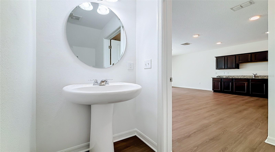 Half A Bath On 1St Floor
