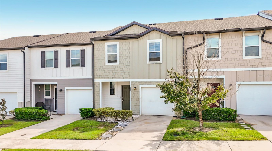 Davenport, Florida 33837, 3 Bedroom Bedrooms, ,2 Bathroombathrooms,Residential,For Sale,Grandin,0,Mfrg5117339