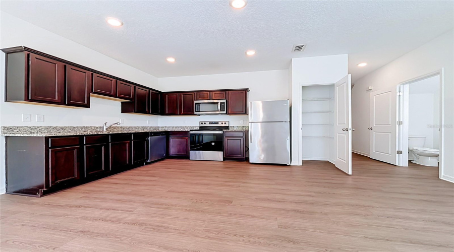 Kitchen, All Appliances Included