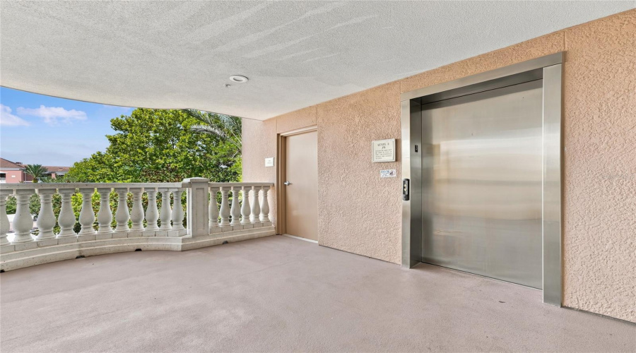 Kissimmee, Florida 34747, 3 Bedroom Bedrooms, ,3 Bathroombathrooms,Residential,For Sale,Cabana,0,Mfro6438491