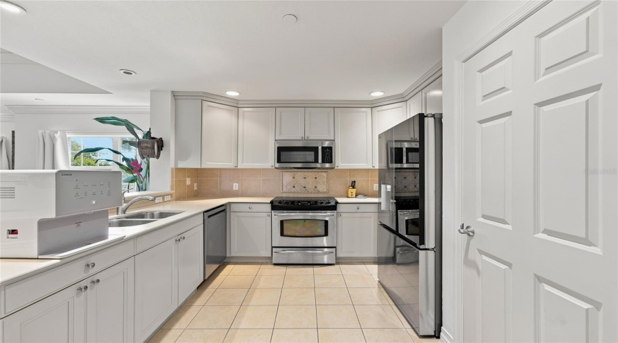 Kissimmee, Florida 34747, 3 Bedroom Bedrooms, ,3 Bathroombathrooms,Residential,For Sale,Cabana,0,Mfro6438491