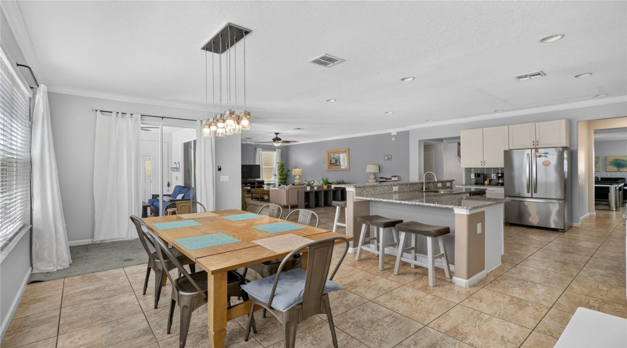 Davenport, Florida 33837, 6 Bedroom Bedrooms, ,4 Bathroombathrooms,Residential,For Sale,Orange Cosmos,0,Mfro6438727