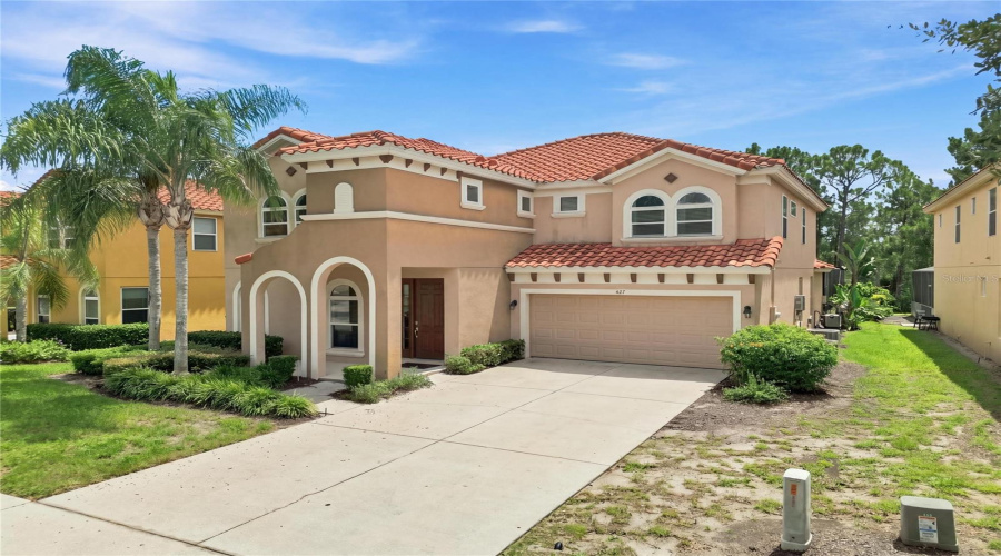 Davenport, Florida 33837, 6 Bedroom Bedrooms, ,4 Bathroombathrooms,Residential,For Sale,Orange Cosmos,0,Mfro6438727