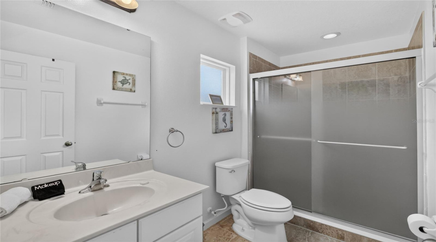 Davenport, Florida 33837, 6 Bedroom Bedrooms, ,4 Bathroombathrooms,Residential,For Sale,Orange Cosmos,0,Mfro6438727