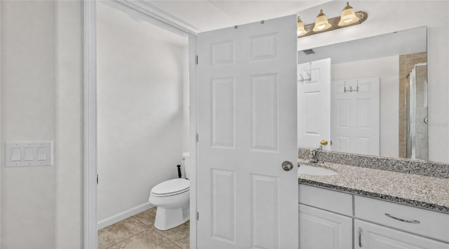 Davenport, Florida 33837, 6 Bedroom Bedrooms, ,4 Bathroombathrooms,Residential,For Sale,Orange Cosmos,0,Mfro6438727