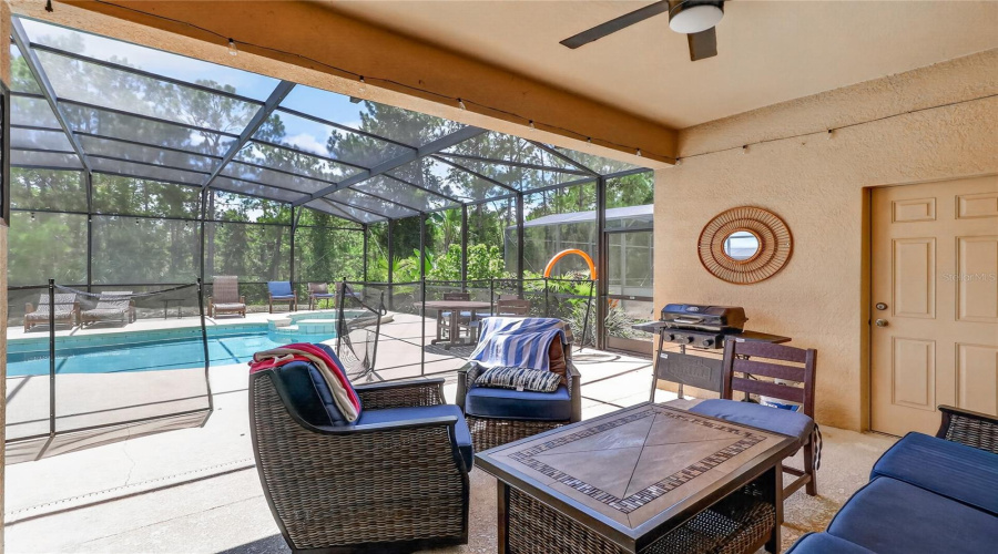 Davenport, Florida 33837, 6 Bedroom Bedrooms, ,4 Bathroombathrooms,Residential,For Sale,Orange Cosmos,0,Mfro6438727
