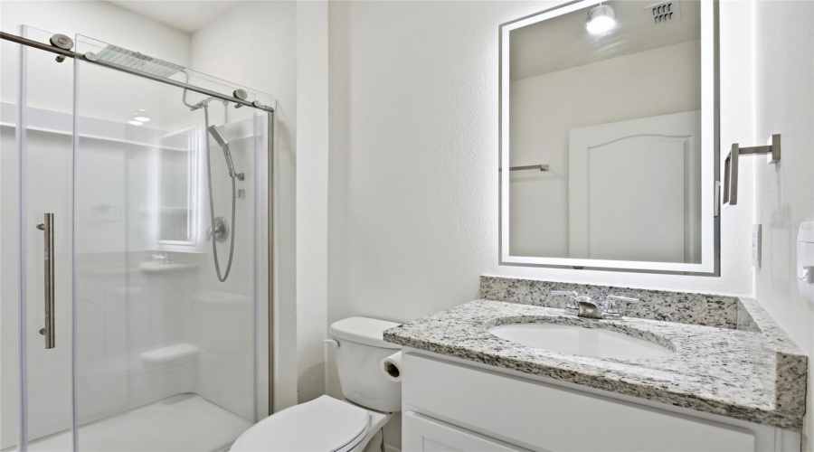 Davenport, Florida 33837, 5 Bedroom Bedrooms, ,3 Bathroombathrooms,Residential,For Sale,Moulin,0,Mfrs5156839