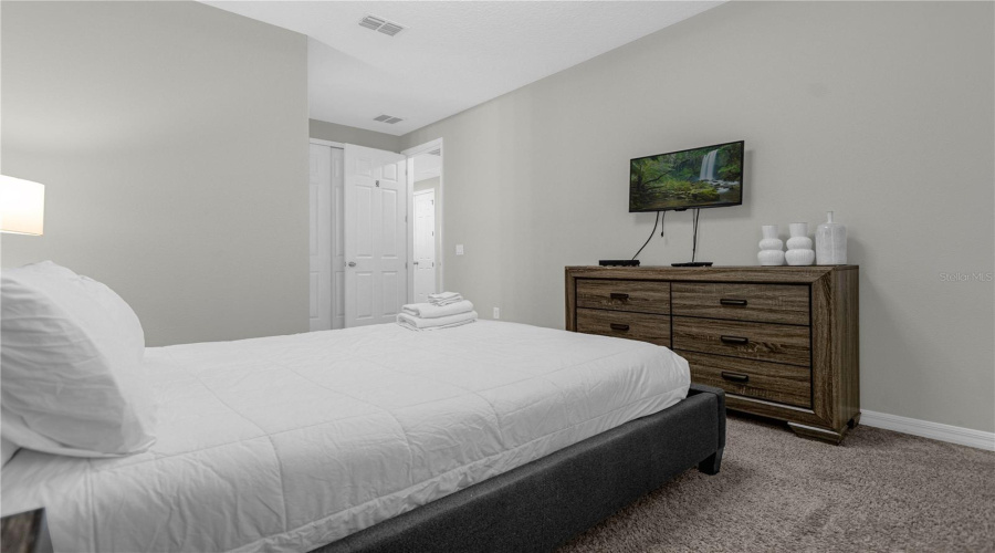 Kissimmee, Florida 34747, 7 Bedroom Bedrooms, ,6 Bathroombathrooms,Residential,For Sale,Flamingo Key,0,Mfro6438814