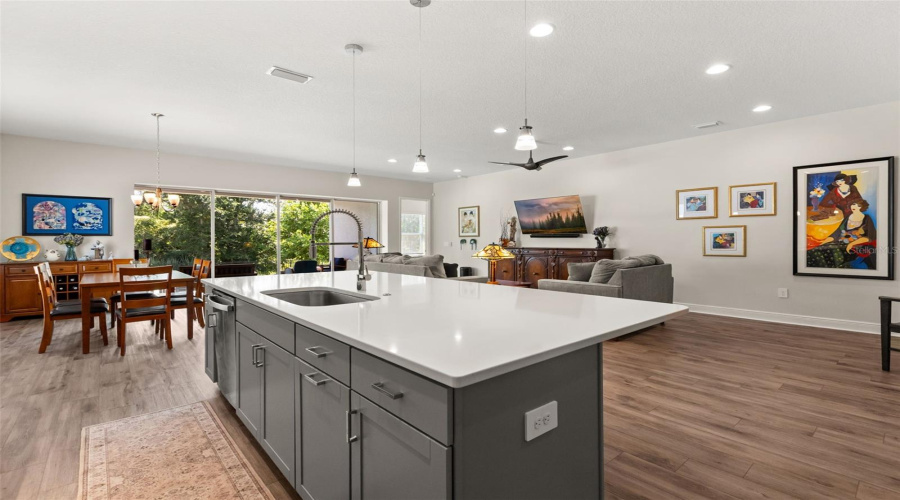 Kissimmee, Florida 34747, 3 Bedroom Bedrooms, ,2 Bathroombathrooms,Residential,For Sale,Limestone,0,Mfro6430654