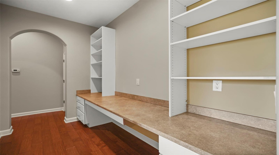 Davenport, Florida 33837, 4 Bedroom Bedrooms, ,3 Bathroombathrooms,Residential,For Sale,Lake Side,0,Mfro6438539