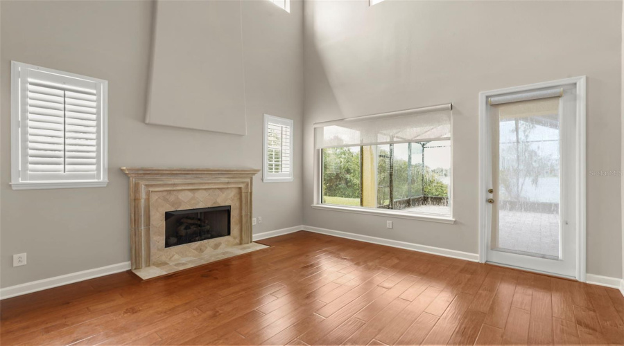 Davenport, Florida 33837, 4 Bedroom Bedrooms, ,3 Bathroombathrooms,Residential,For Sale,Lake Side,0,Mfro6438539