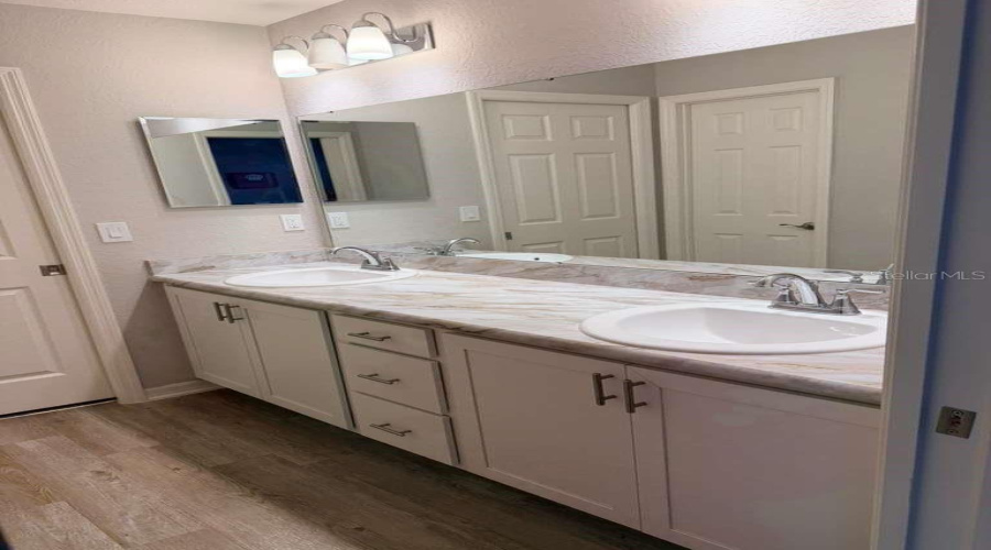 Bathroom Vanity
