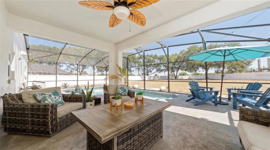 Davenport, Florida 33896, 4 Bedroom Bedrooms, ,3 Bathroombathrooms,Residential,For Sale,Kildrummy,0,Mfrp4939769