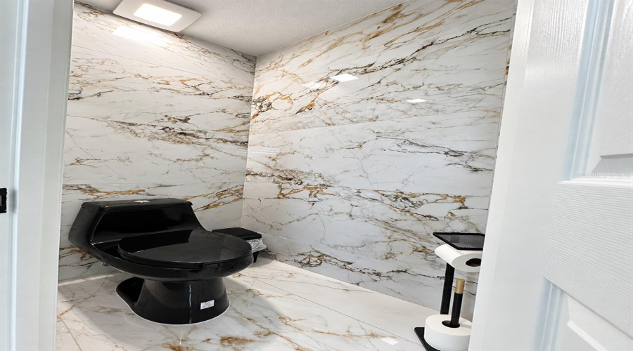 Primary Bathroom 4