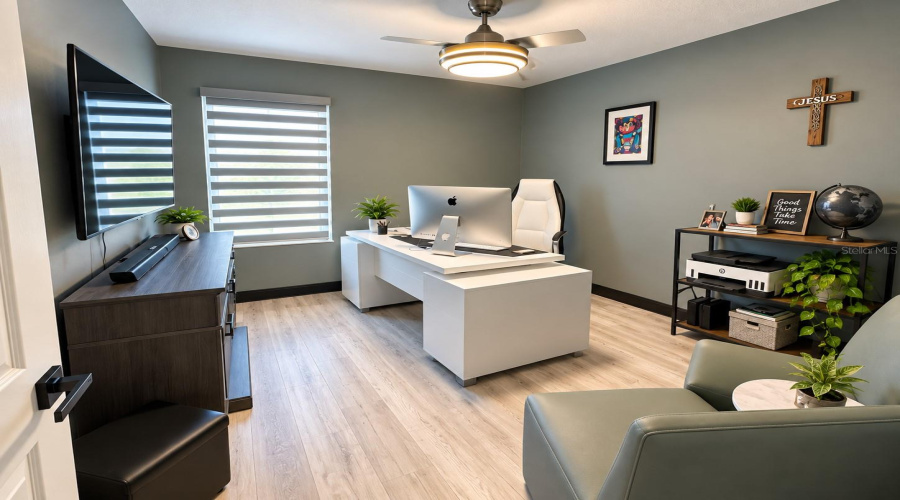 Room 4 / Office