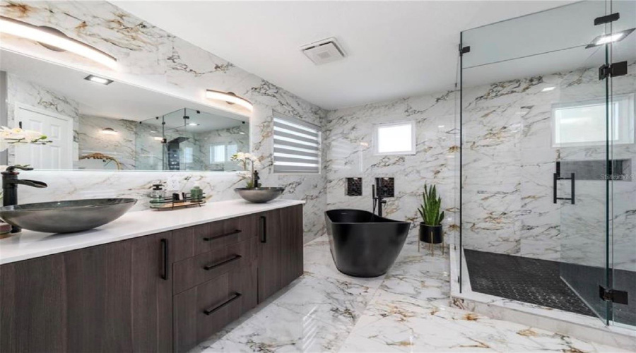 Davenport, Florida 33896, 4 Bedroom Bedrooms, ,3 Bathroombathrooms,Residential,For Sale,Kildrummy,0,Mfrp4939769