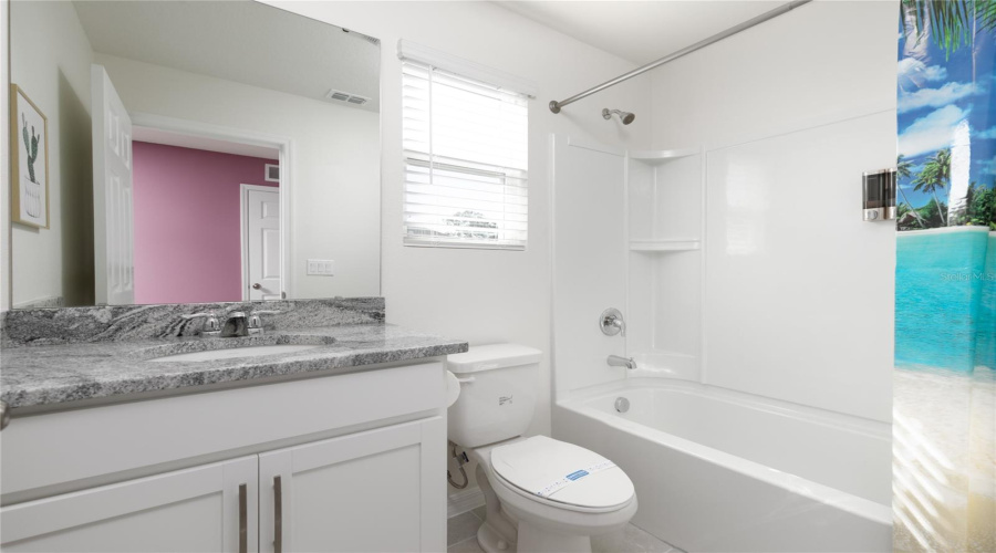 Kissimmee, Florida 34747, 7 Bedroom Bedrooms, ,6 Bathroombathrooms,Residential,For Sale,Fleming Mist,0,Mfro6380670