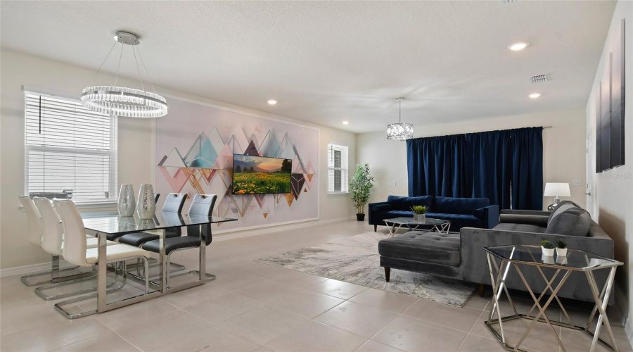 Davenport, Florida 33897, 6 Bedroom Bedrooms, ,4 Bathroombathrooms,Residential,For Sale,Kaipo,0,Mfro6385800