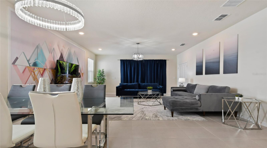 Davenport, Florida 33897, 6 Bedroom Bedrooms, ,4 Bathroombathrooms,Residential,For Sale,Kaipo,0,Mfro6385800