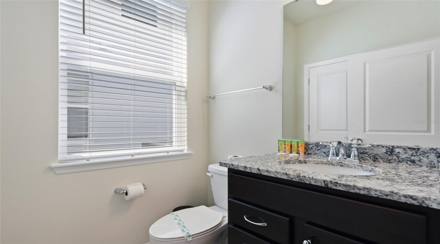 Davenport, Florida 33897, 6 Bedroom Bedrooms, ,4 Bathroombathrooms,Residential,For Sale,Kaipo,0,Mfro6385800