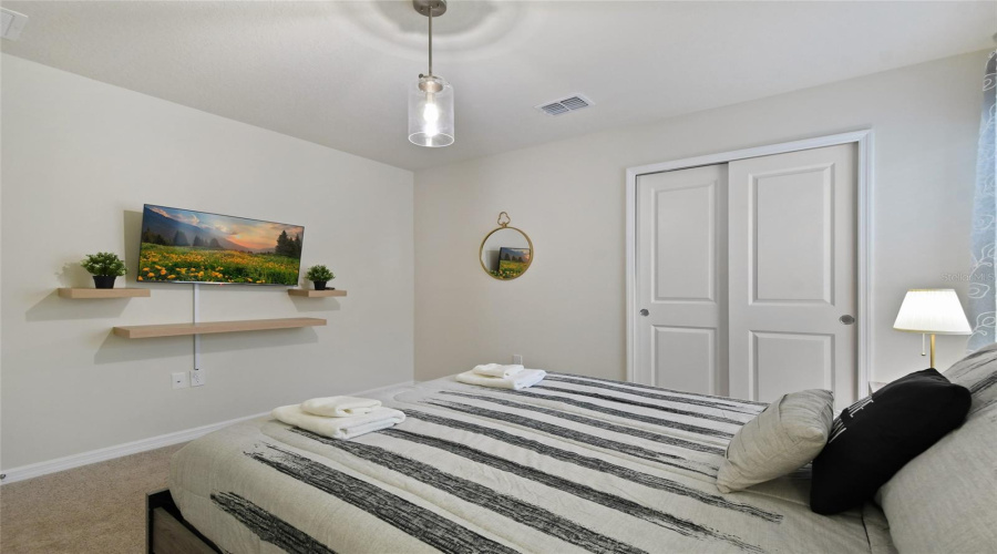 Davenport, Florida 33897, 6 Bedroom Bedrooms, ,4 Bathroombathrooms,Residential,For Sale,Kaipo,0,Mfro6385800