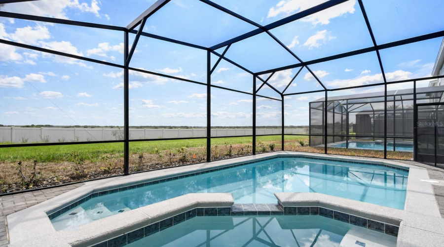 Davenport, Florida 33897, 6 Bedroom Bedrooms, ,4 Bathroombathrooms,Residential,For Sale,Kaipo,0,Mfro6385800