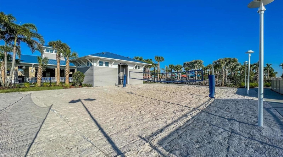 Davenport, Florida 33897, 6 Bedroom Bedrooms, ,4 Bathroombathrooms,Residential,For Sale,Kaipo,0,Mfro6385800