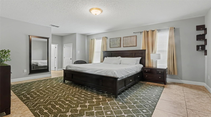 Davenport, Florida 33837, 5 Bedroom Bedrooms, ,4 Bathroombathrooms,Residential,For Sale,Oak Tree,0,Mfrtb8526534