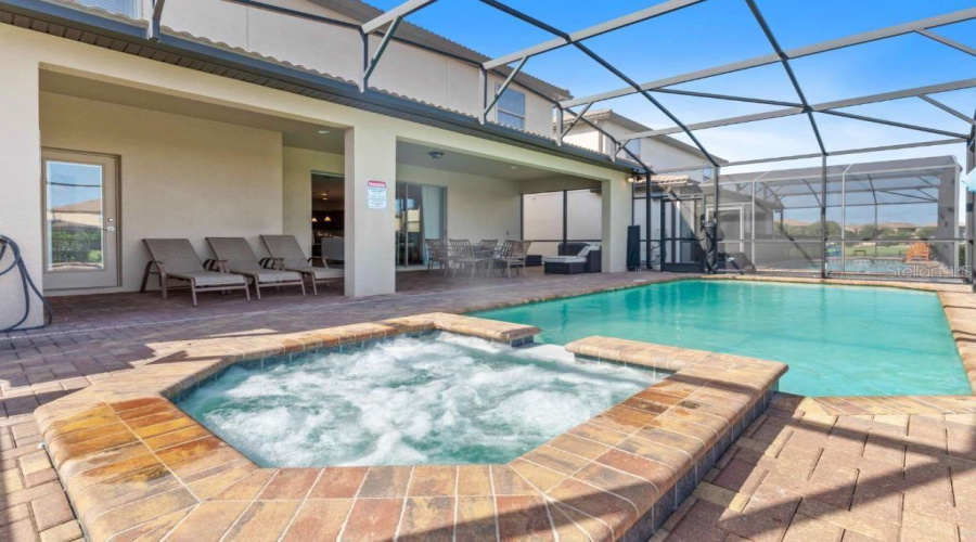 Kissimmee, Florida 34747, 8 Bedroom Bedrooms, ,6 Bathroombathrooms,Residential,For Sale,Macapa,0,Mfro6384144