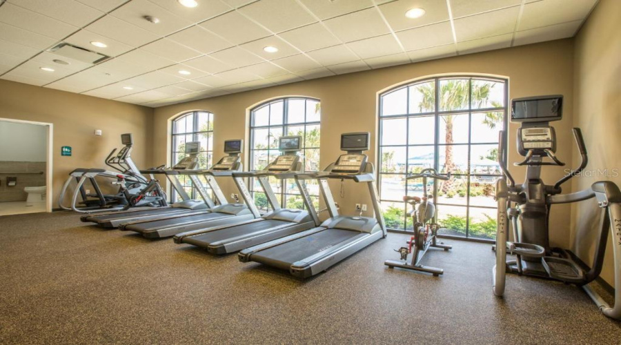 Kissimmee, Florida 34747, 8 Bedroom Bedrooms, ,6 Bathroombathrooms,Residential,For Sale,Macapa,0,Mfro6384144