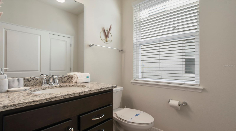 Davenport, Florida 33897, 7 Bedroom Bedrooms, ,5 Bathroombathrooms,Residential,For Sale,Lana,0,Mfro6373685