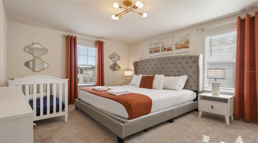 Davenport, Florida 33897, 7 Bedroom Bedrooms, ,5 Bathroombathrooms,Residential,For Sale,Lana,0,Mfro6373685