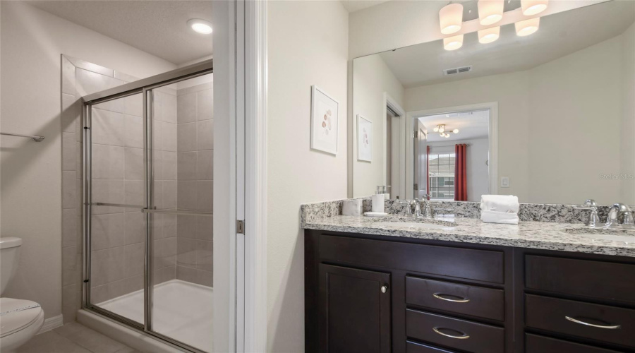 Davenport, Florida 33897, 7 Bedroom Bedrooms, ,5 Bathroombathrooms,Residential,For Sale,Lana,0,Mfro6373685