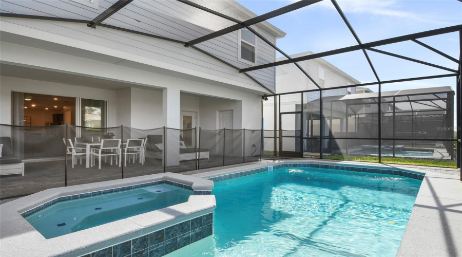 Davenport, Florida 33897, 7 Bedroom Bedrooms, ,5 Bathroombathrooms,Residential,For Sale,Lana,0,Mfro6373685
