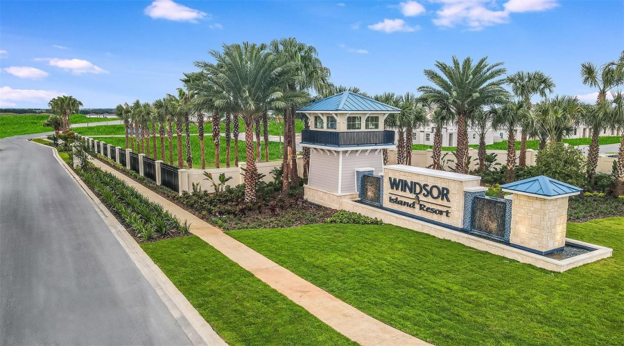 Davenport, Florida 33897, 7 Bedroom Bedrooms, ,5 Bathroombathrooms,Residential,For Sale,Lana,0,Mfro6373685