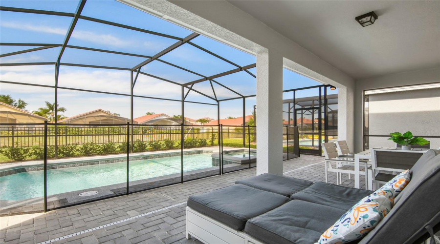 Davenport, Florida 33897, 7 Bedroom Bedrooms, ,5 Bathroombathrooms,Residential,For Sale,Lana,0,Mfro6373685