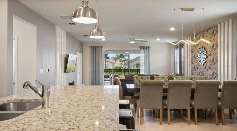 Davenport, Florida 33897, 7 Bedroom Bedrooms, ,5 Bathroombathrooms,Residential,For Sale,Lana,0,Mfro6373685