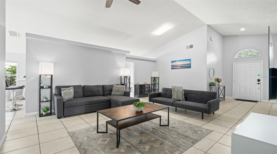 Davenport, Florida 33897, 4 Bedroom Bedrooms, ,2 Bathroombathrooms,Residential,For Sale,Hillside,0,Mfro6438983