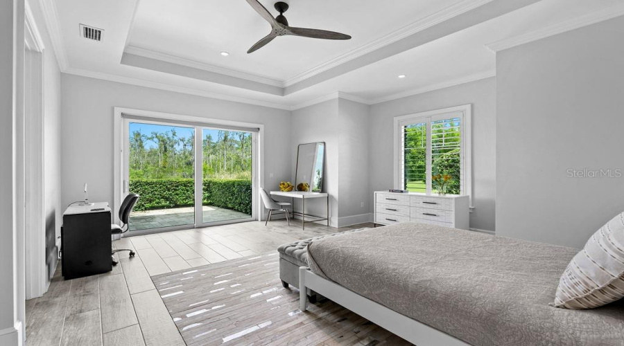 Orlando, Florida 32836, 4 Bedroom Bedrooms, ,5 Bathroombathrooms,Residential,For Sale,Charles E Limpus,0,Mfro6439002