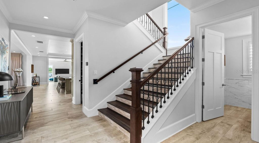 Orlando, Florida 32836, 4 Bedroom Bedrooms, ,5 Bathroombathrooms,Residential,For Sale,Charles E Limpus,0,Mfro6439002