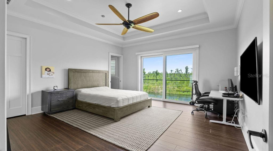 Orlando, Florida 32836, 4 Bedroom Bedrooms, ,5 Bathroombathrooms,Residential,For Sale,Charles E Limpus,0,Mfro6439002