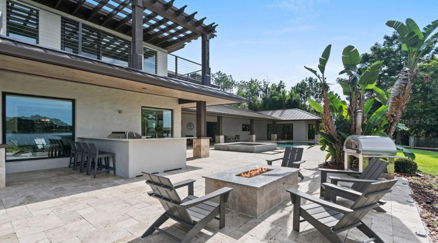 Orlando, Florida 32836, 4 Bedroom Bedrooms, ,5 Bathroombathrooms,Residential,For Sale,Charles E Limpus,0,Mfro6439002